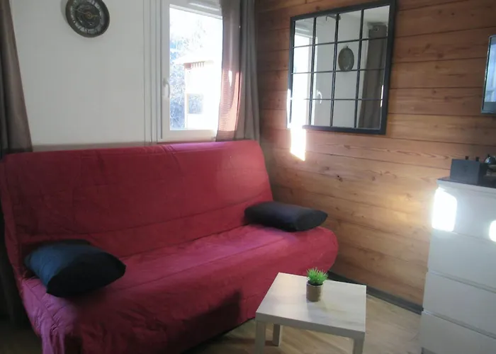 Apt 2 Stars At The Foot Of The Slopes In Briancon