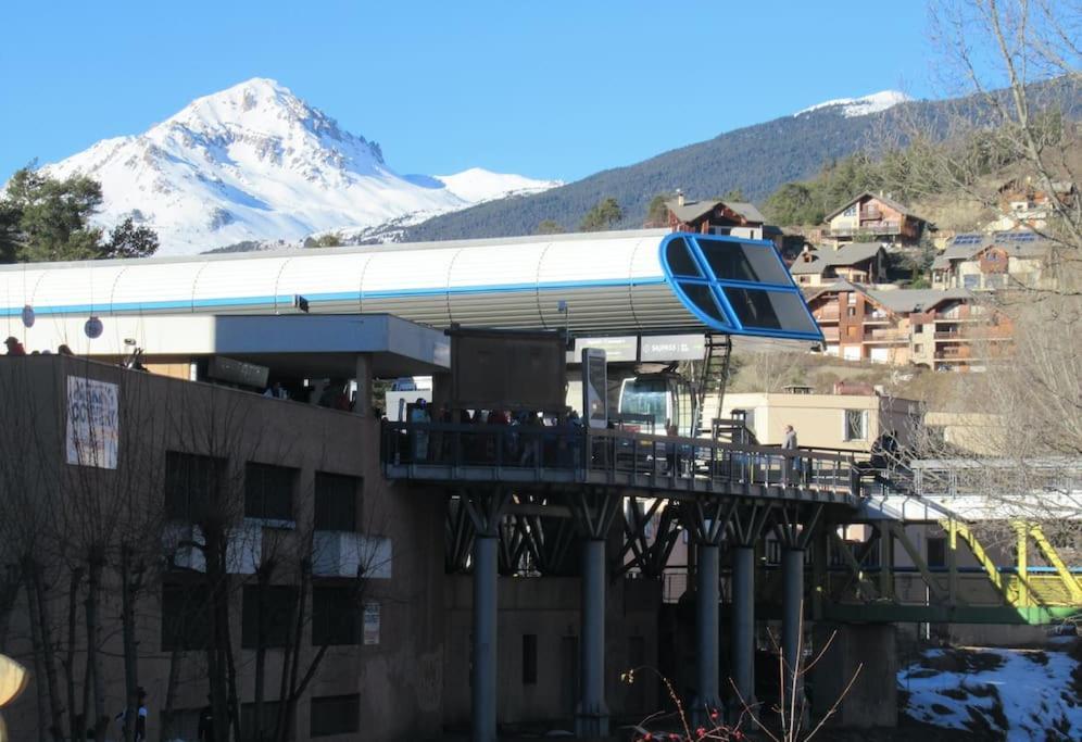 2 Stars At The Foot Of The Slopes In Apartamento Briançon