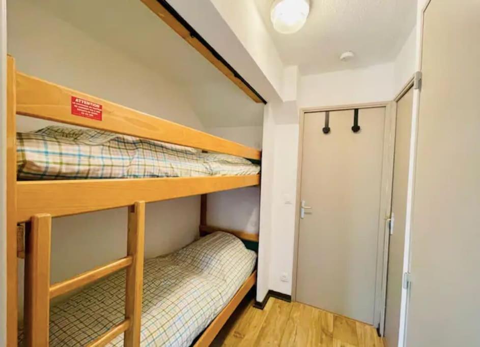 2 Stars At The Foot Of The Slopes In * Briancon (Hautes-Alpes)